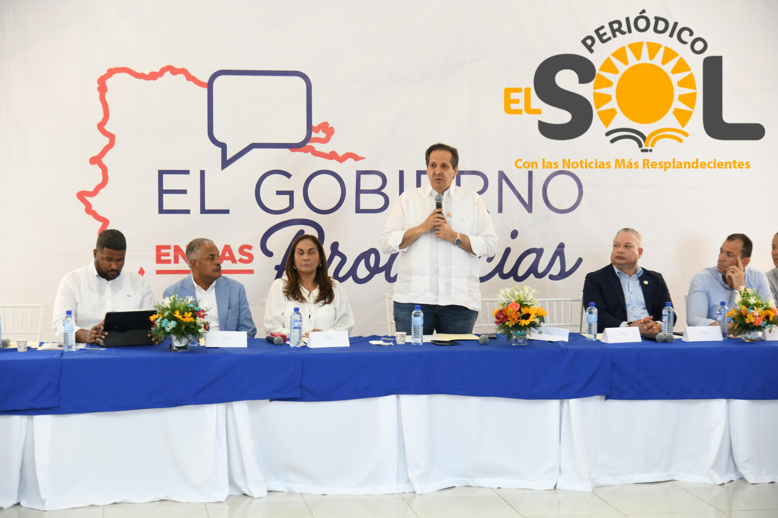 Víctor Atallah lidera encuentro ‘del Gobierno en la Provincia’ Duarte.