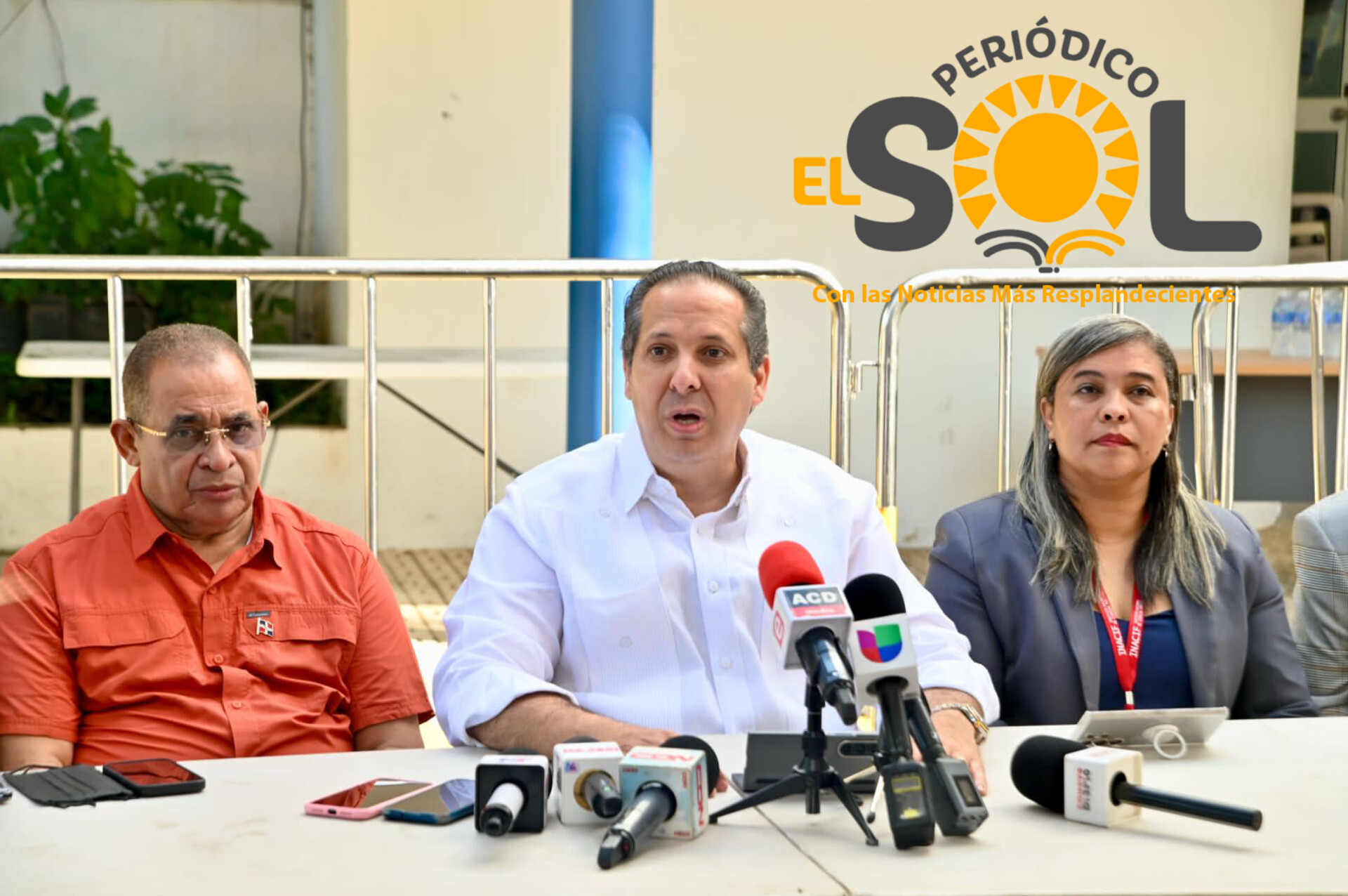 Ministro de Salud informa conclusión de autopsias y entrega de 225 cuerpos a sus familiares tras colapso del Jet Set