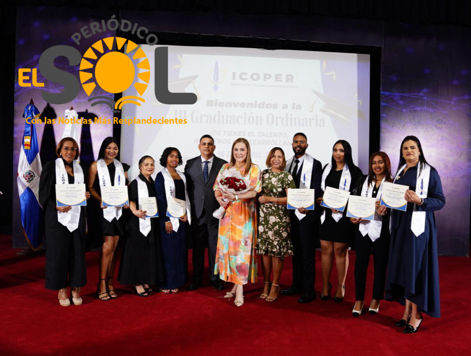 ICOPER celebra III graduación con Jatnna Tavárez como madrina de promoción