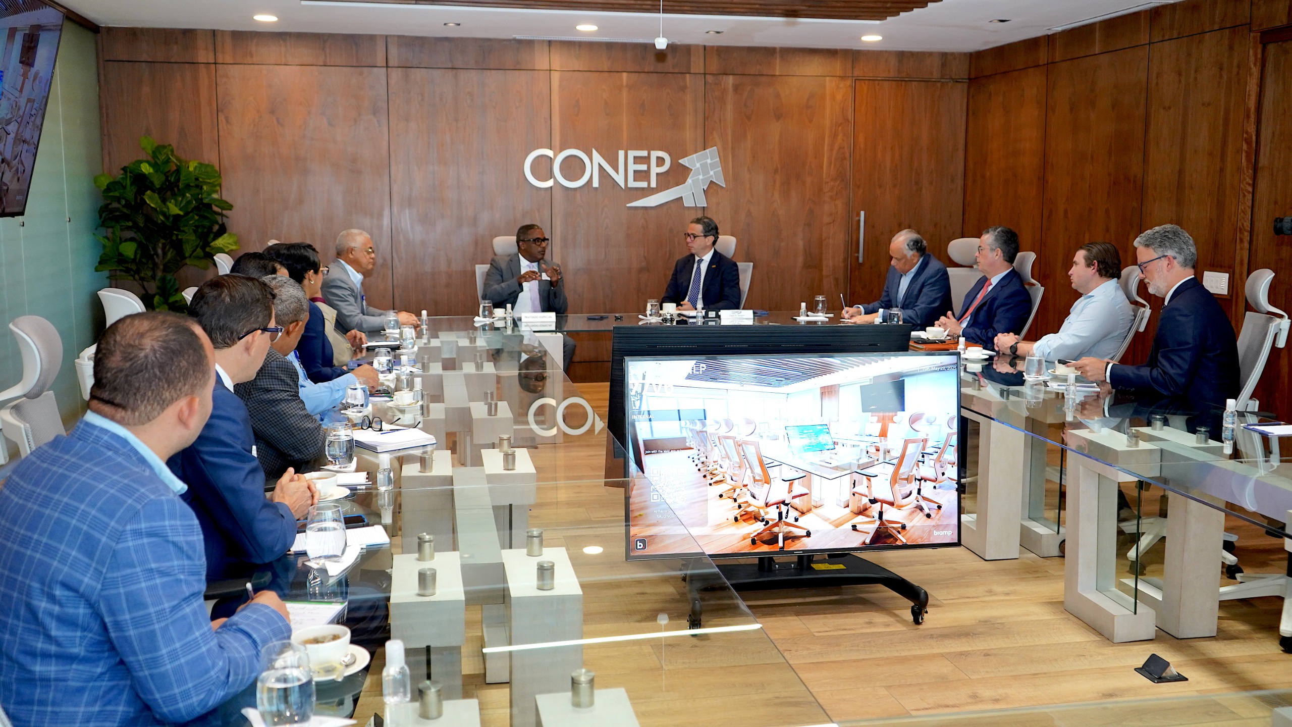 IDOPPRIL y CONEP fortalecen lazos en favor de clase trabajadora