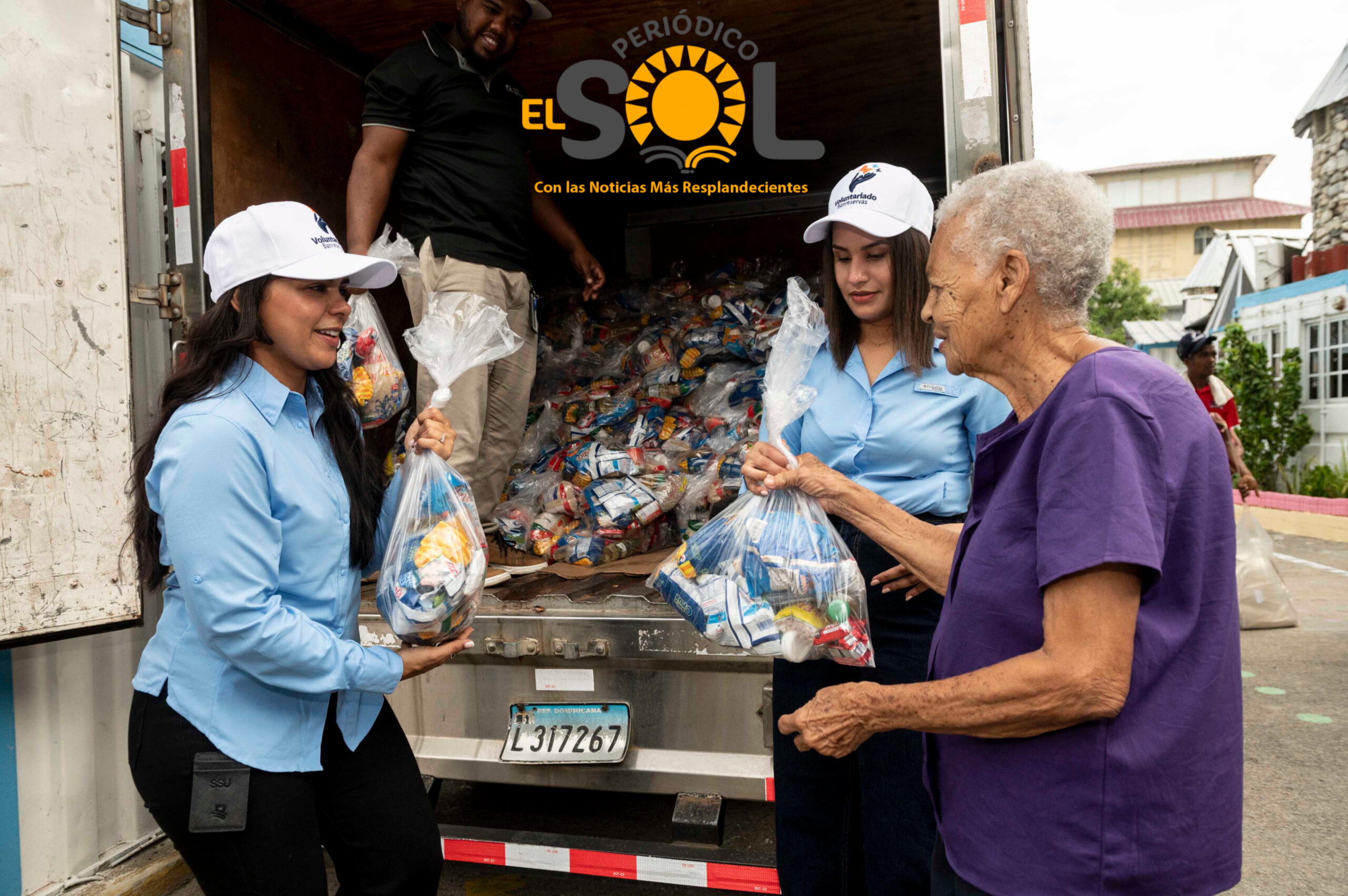Voluntariado Banreservas beneficia a más de 700 familias en jornada del programa “Vida para el Ozama”