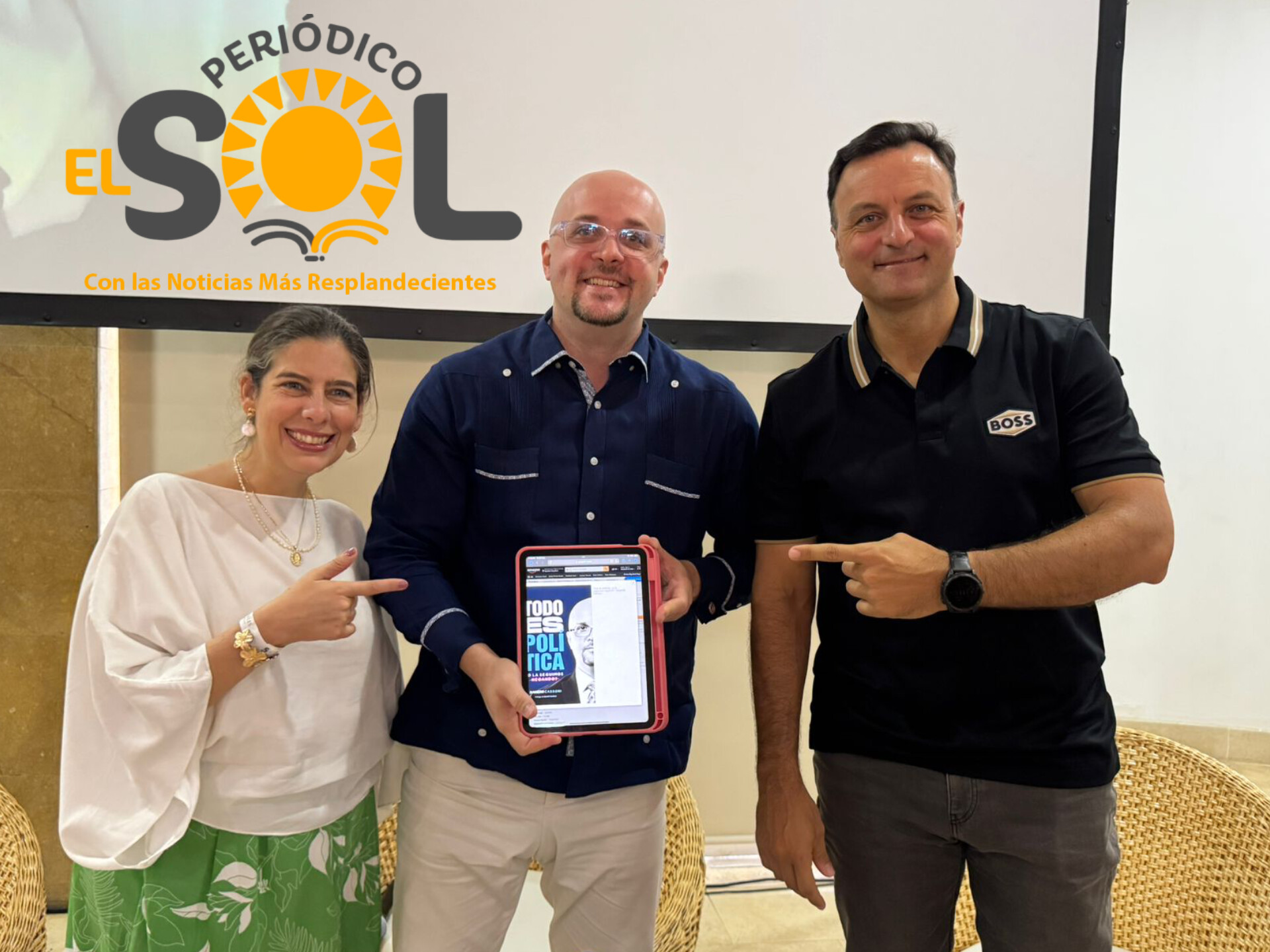Consultor Raniero Cassoni presenta en la Cumbre de Cartagena su libro «Todo es Política», invitando a asumir la política como motor de cambio.