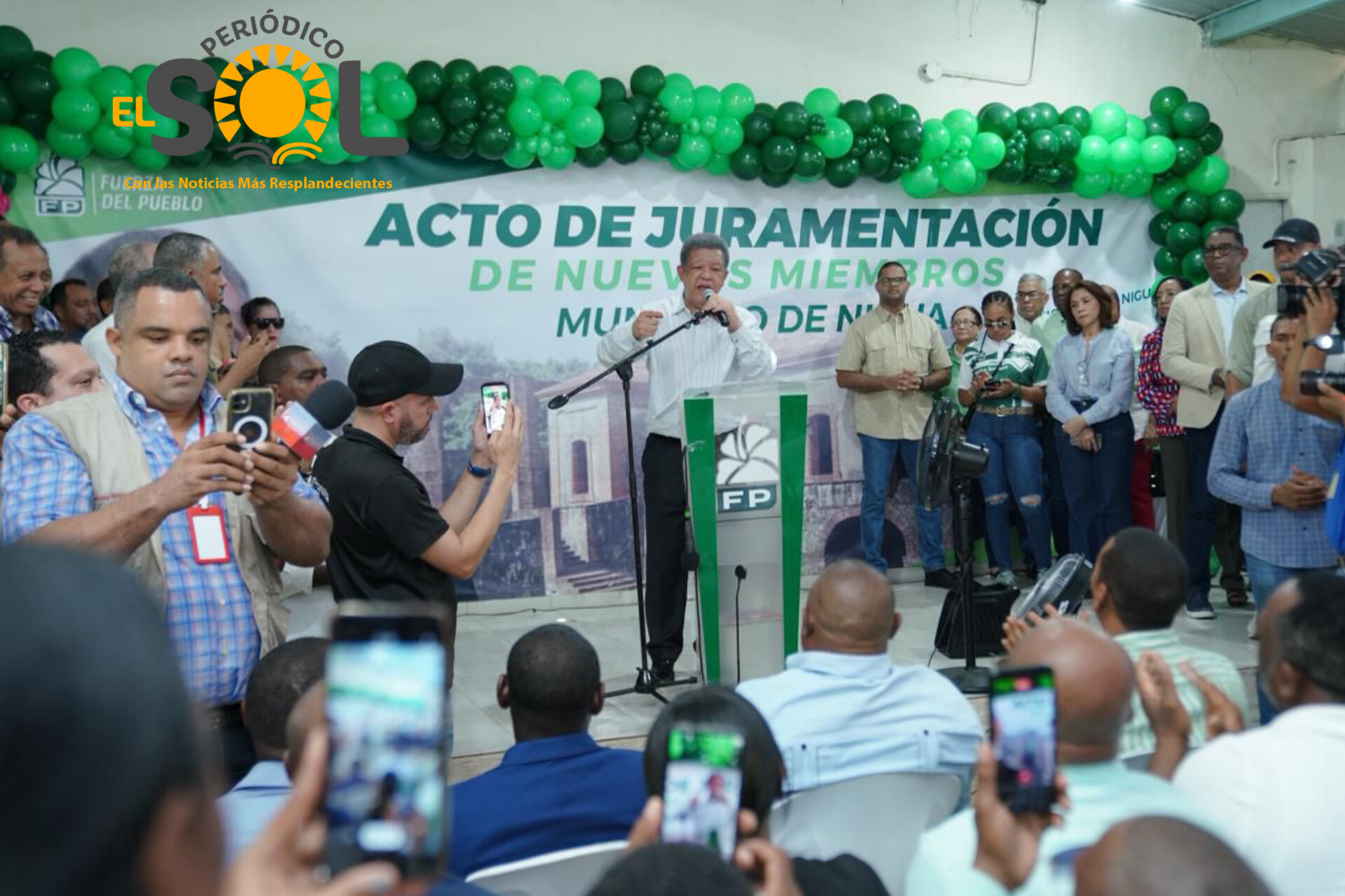 Leonel acusa al PRM de hundir al país en criminalidad y asegura que la gente ya no puede salir tranquila a la calle