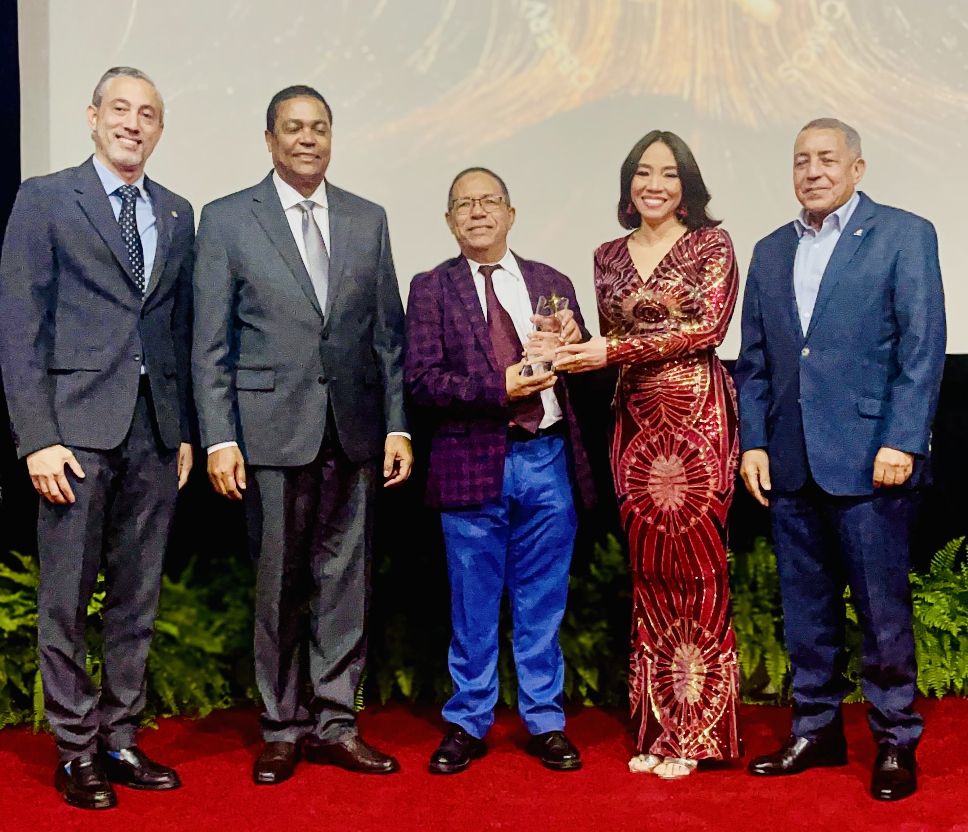 José Tejada Gómez recibe Gran Premio Nacional de Periodismo Digital 2025