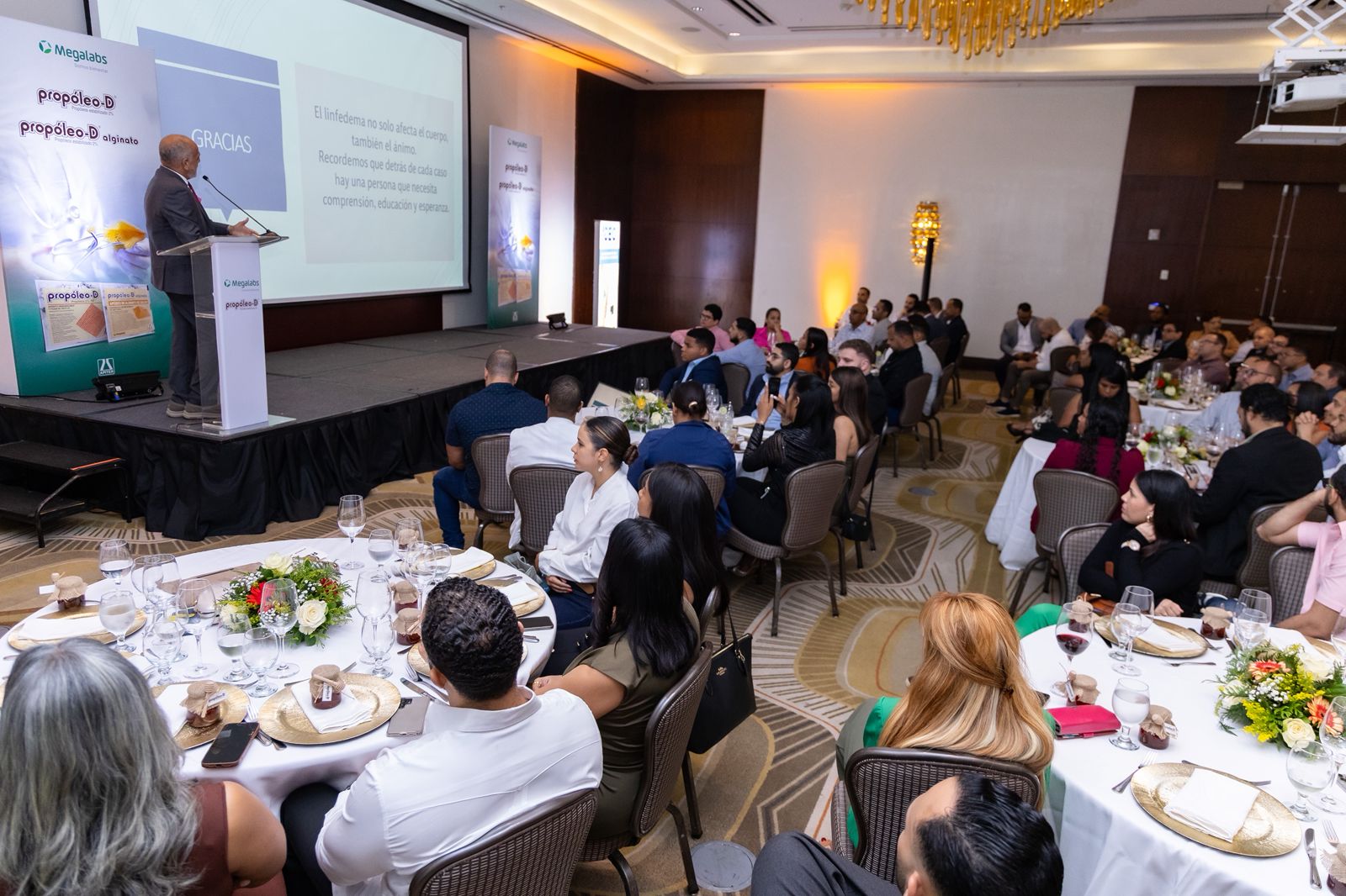 Megalabs y Laboratorios Apiter lanzan en República Dominicana innovadora línea de productos a base de propóleos
