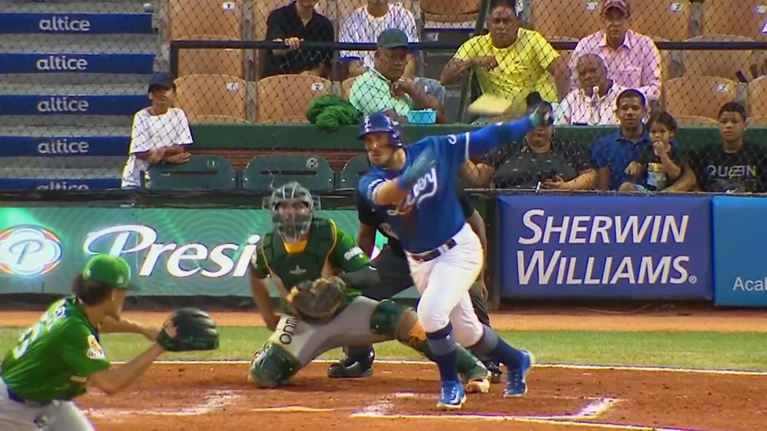 Licey anota tres en la 3ra