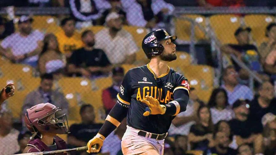 Águilas sacan sus garras para superar a los Leones; ganan con hit decisivo de J. C. Escarra, Licey Doblega a Las Estrellas y Gigantes Vencen a Domicilio Toros