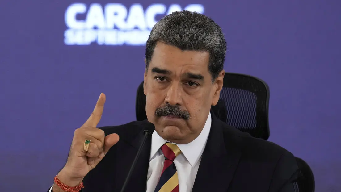 Maduro a la cumbre Celac-UE sobre el despliegue de EE.UU. en el Caribe: «No caben medias tintas»
