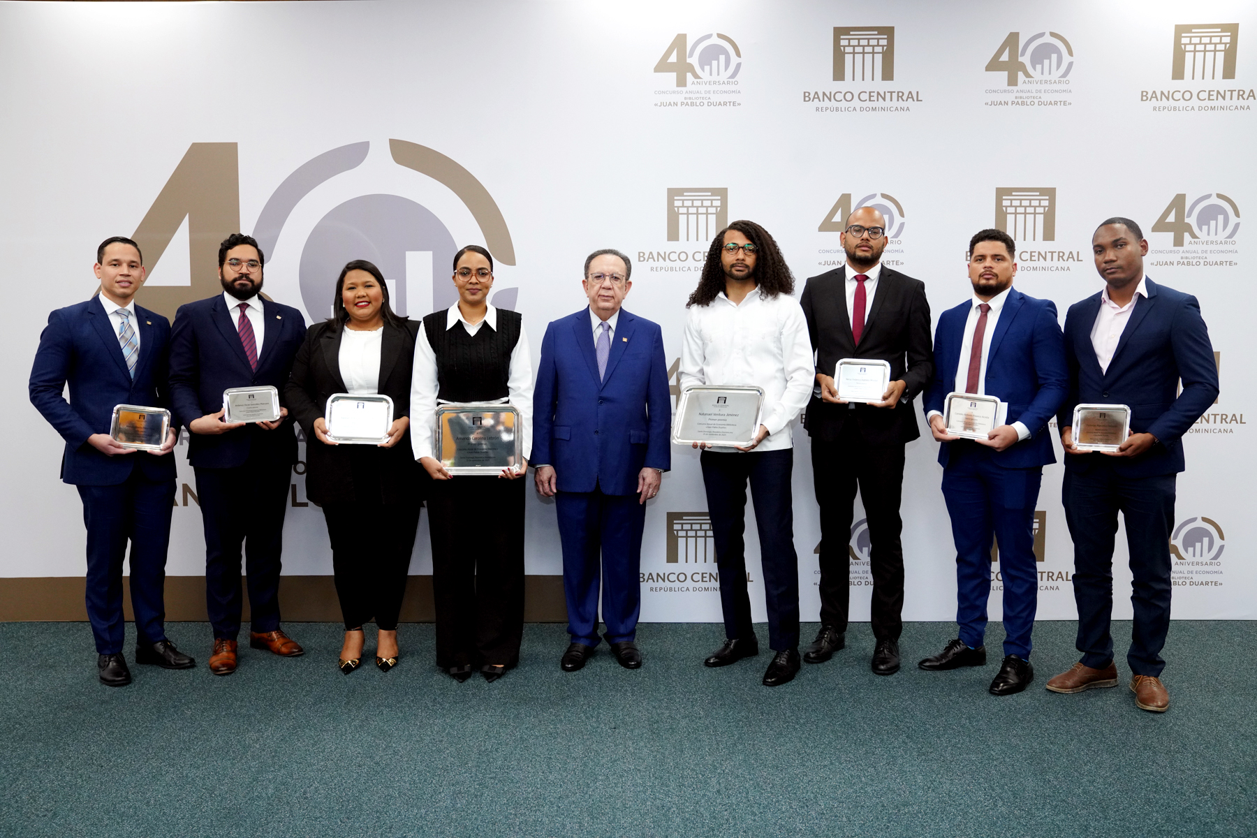 A- Premio concurso economía