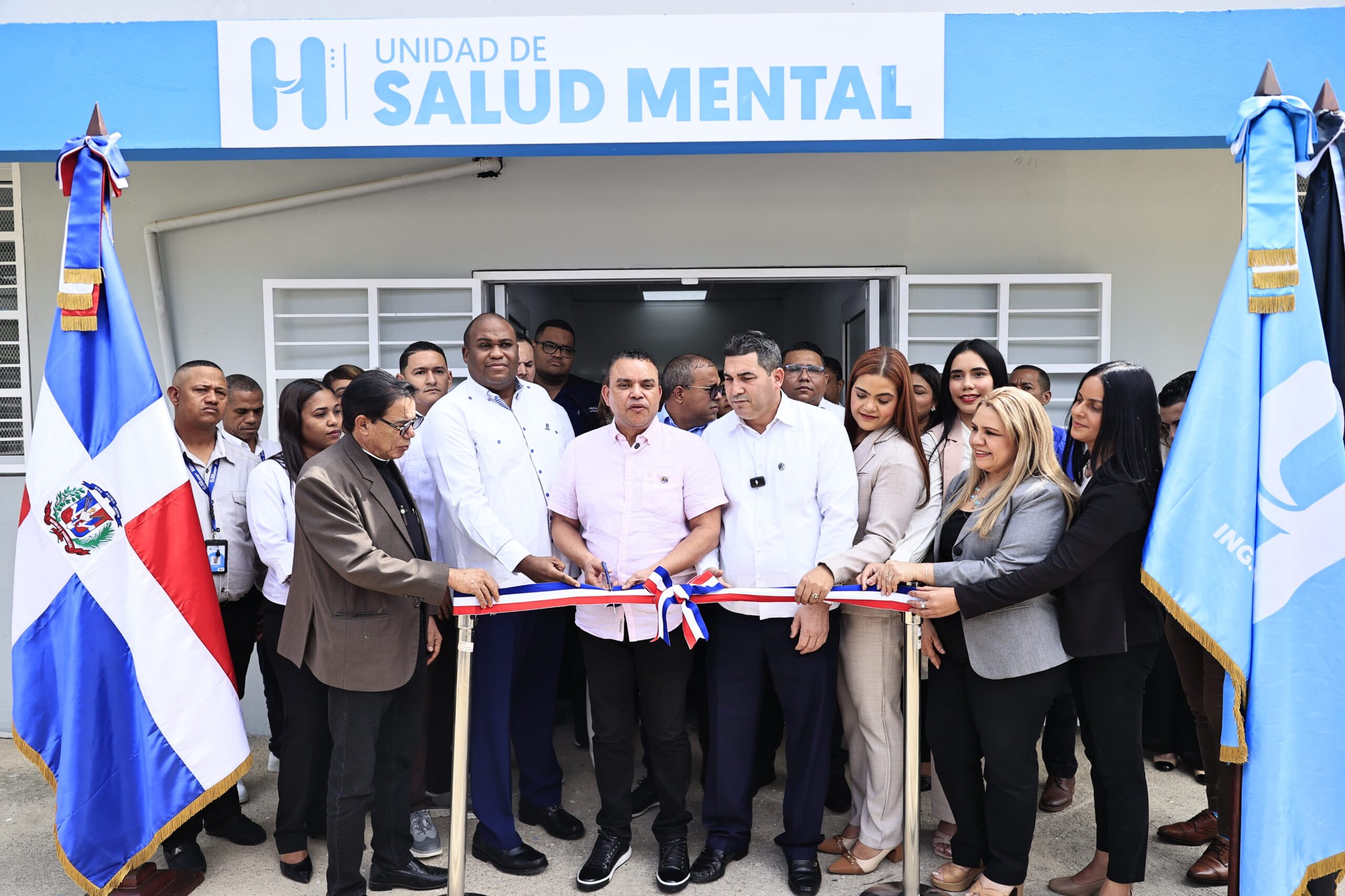 Director del SNS habilita 24 camas para salud mental en cuatro hospitales de la región Norte