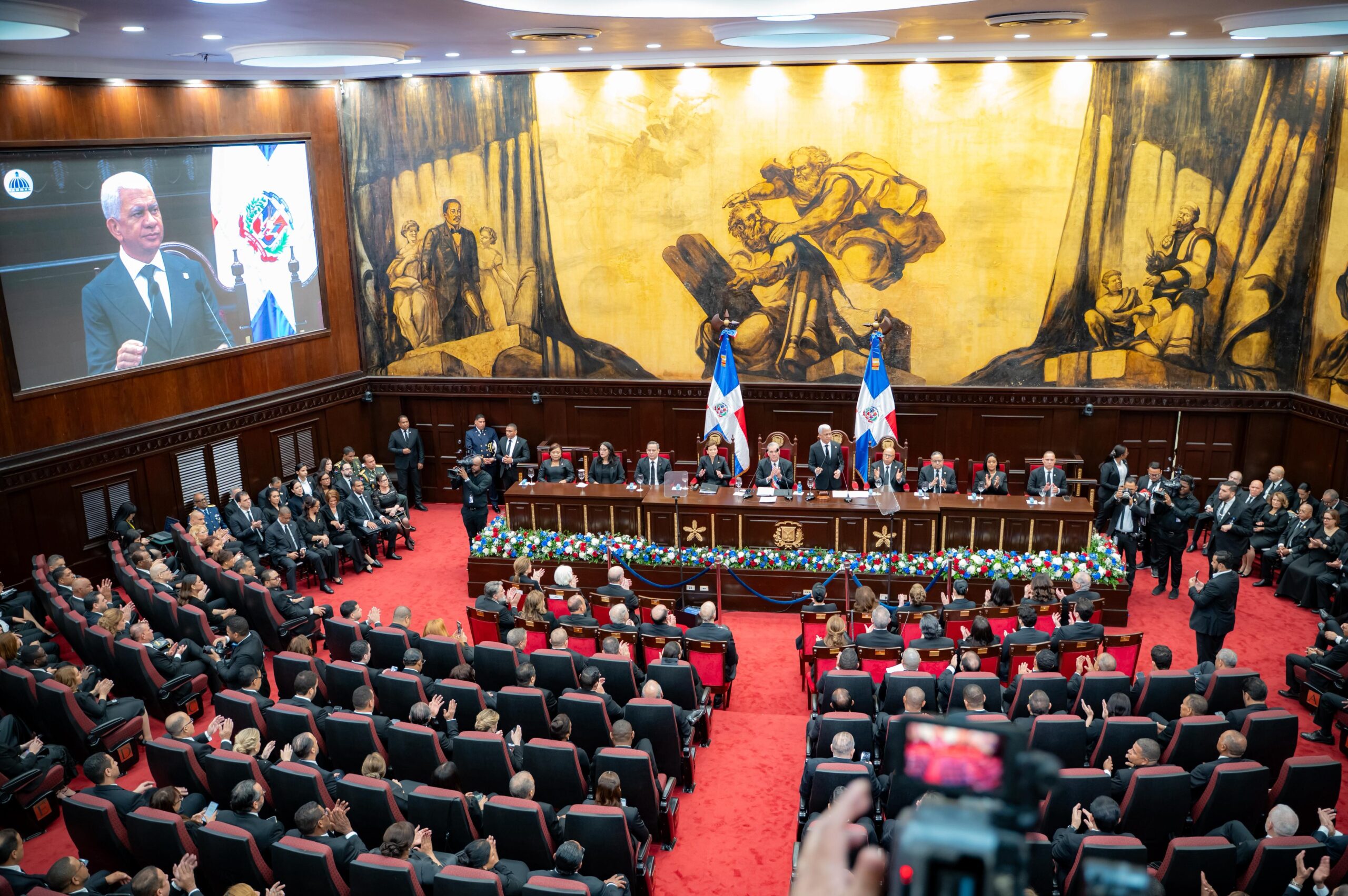 Presidente de la Asamblea Nacional, Ricardo de los Santos, reafirma ejercicio solido del Congreso Nacional en favor de la institucionalidad y la democracia