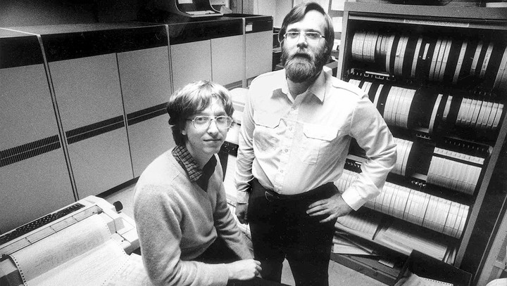 Bill Gates y Paul Allen, fundadores de la empresa Microsoft. Foto: AP