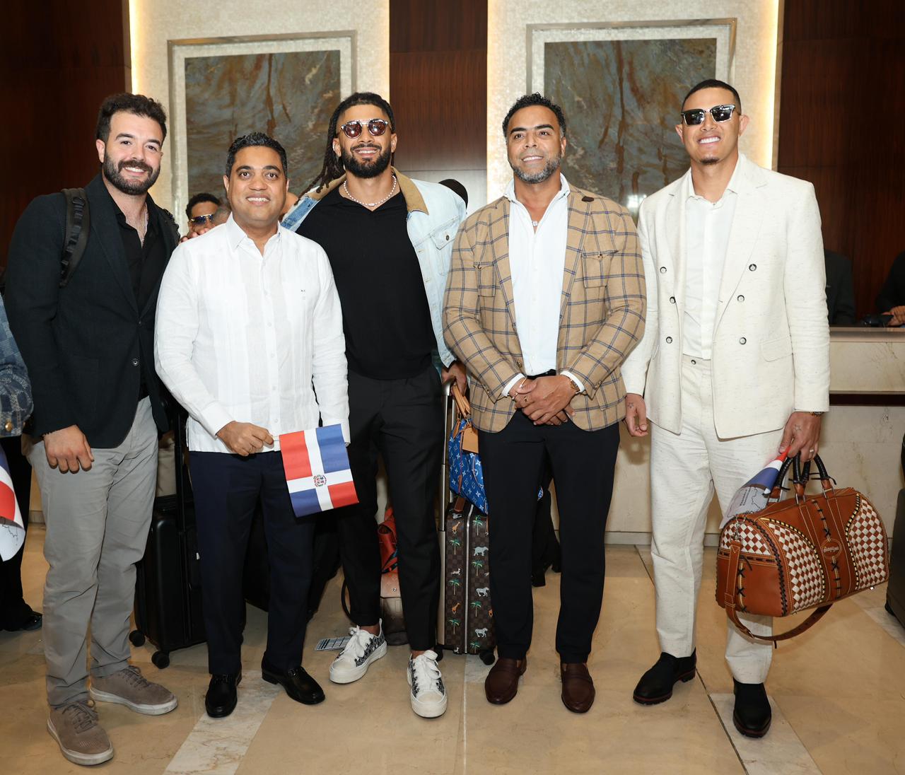 Ministro Kelvin Cruz recibe al equipo del Clásico Mundial de Béisbol