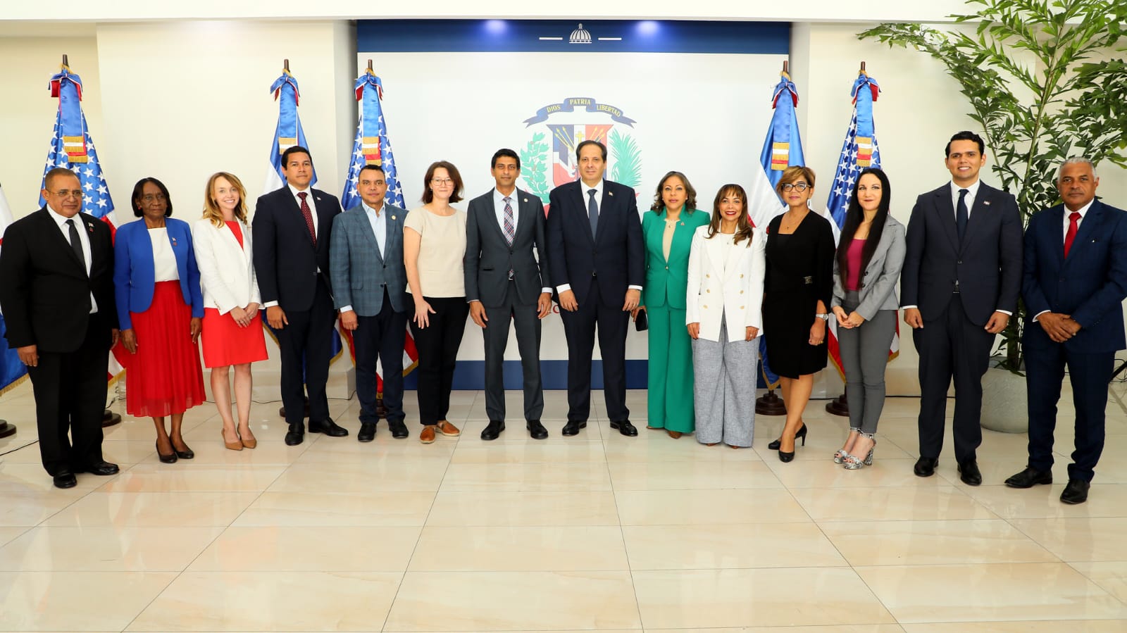 República Dominicana y Estados Unidos suscriben Memorando de Entendimiento orientado a fortalecer el sector salud