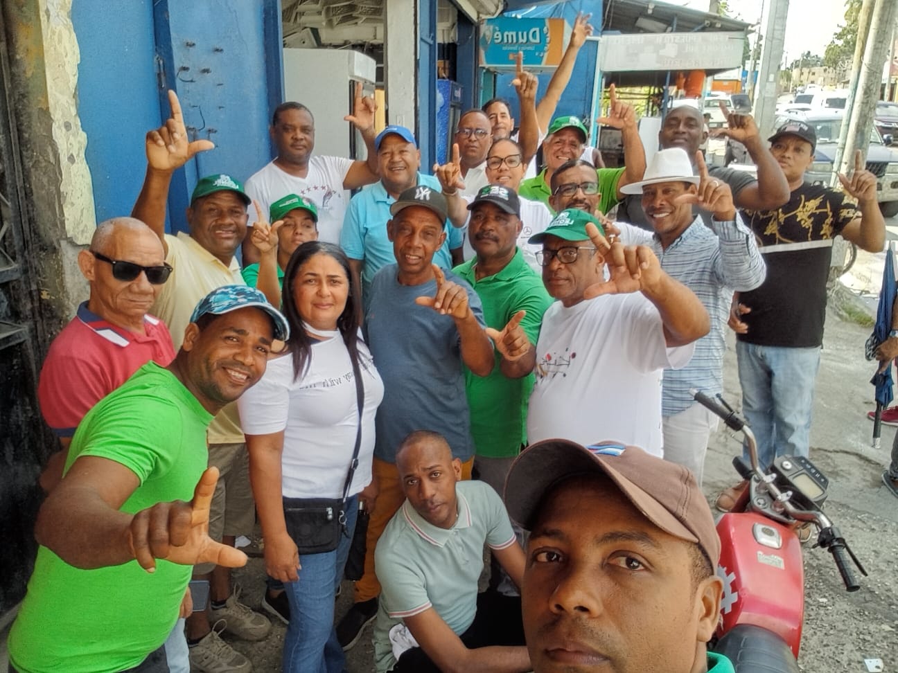 Fuerza del Pueblo inicia jornada de crecimiento con amplio despliegue en Santo Domingo Norte