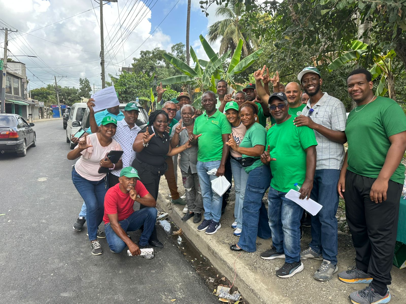 Fuerza del Pueblo en Santo Domingo Norte realiza jornada de crecimiento en diferentes sectores Del Municipio