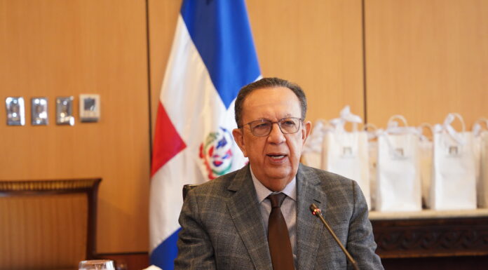 Economía dominicana experimentó un crecimiento interanual de 4.6 % en julio