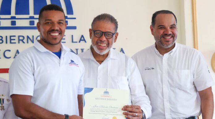 Desarrollo de la Comunidad promueve resolución de conflictos y mediación comunitaria en San Cristóbal