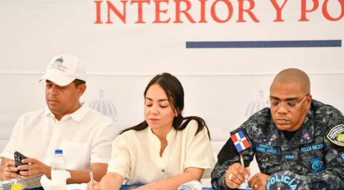Faride Raful supervisa y refuerza intervención integral en Villas Agrícolas