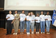 Supérate gradúa a 179 adolescentes de los Clubes de Chicas en Barahona
