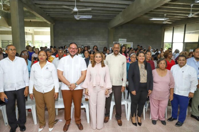 Feria de Oportunidades para Personas Cuidadoras en San Pedro de Macorís
