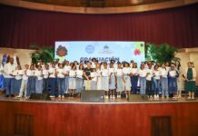 Más de 900 adolescentes de Santo Domingo y San Cristóbal se gradúan de los Clubes de Chicas de Supérate