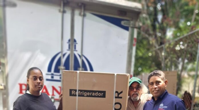 Gobierno lleva asistencia integral a más de 200 familias vulnerables en la provincia de La Vega a través de DASAC