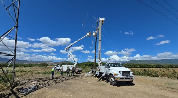 ETED ejecuta adecuaciones en líneas de transmisión para facilitar construcción de la Circunvalación de Navarrete