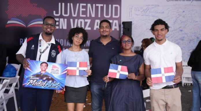 Jóvenes estudiantes destacan el poder de la lectura tras histórica jornada de 500 horas de Juventud en Voz Alta