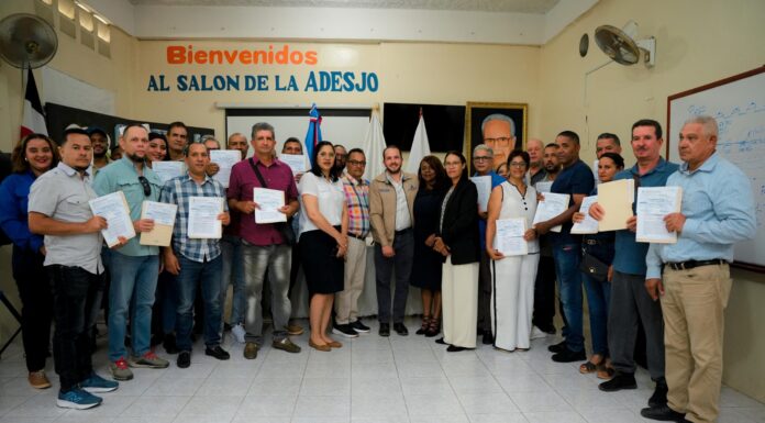 TNR bonifica a 22 productores para sistemas de riego y energía solar