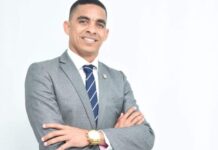 Dirigente de la Fuerza del Pueblo en Santo Domingo Norte exige soluciones a problemas del municipio