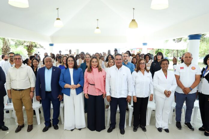 1. Centro de Superación Comunitaria Básima, en Villa Altagracia