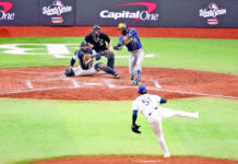 Cerveceros aplasta 10×1 a los Rays y acaricia su primer título de la Serie Mundial