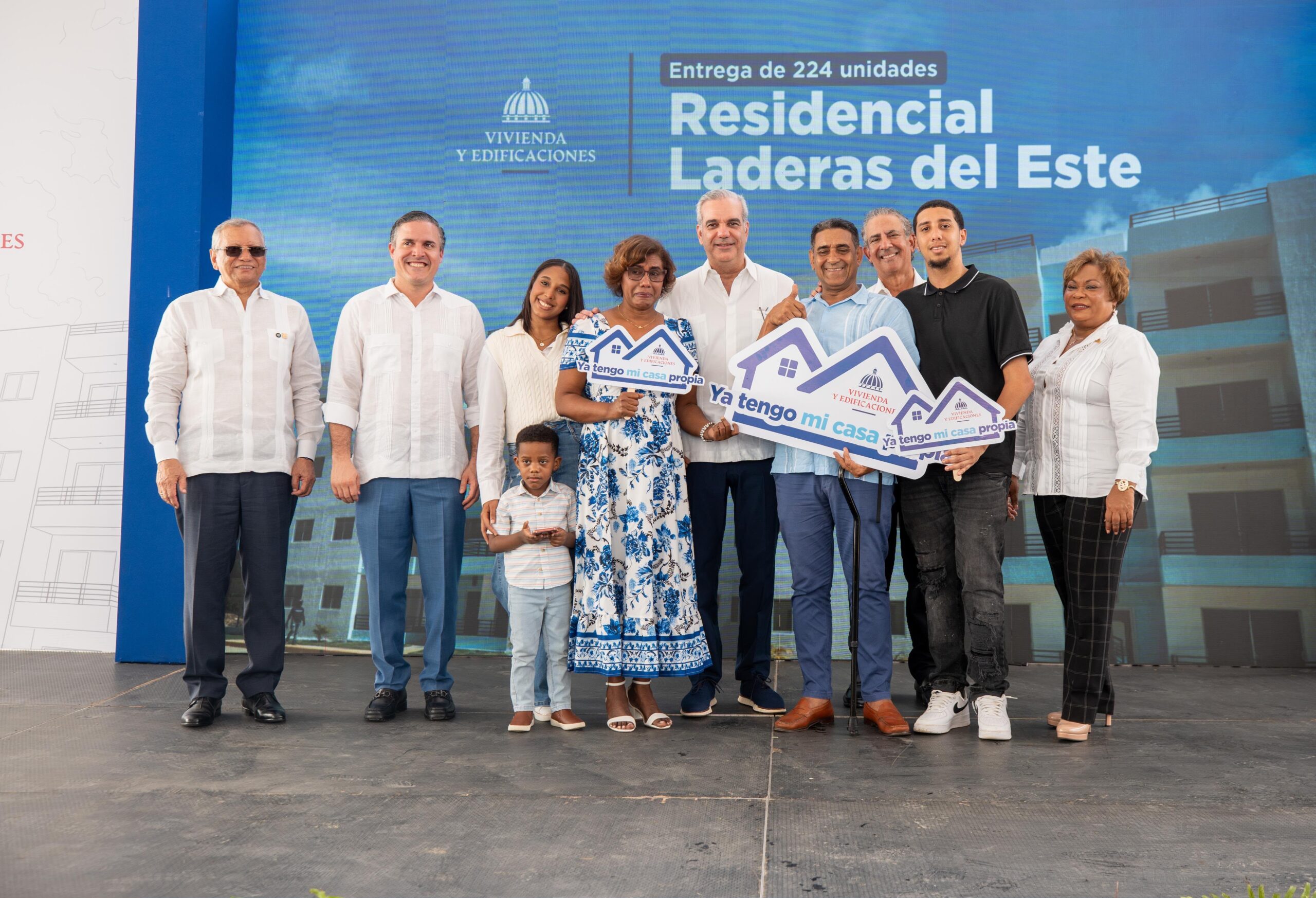 Banreservas financia 197 apartamentos de los 224 entregados por el presidente Abinader en Laderas del Este