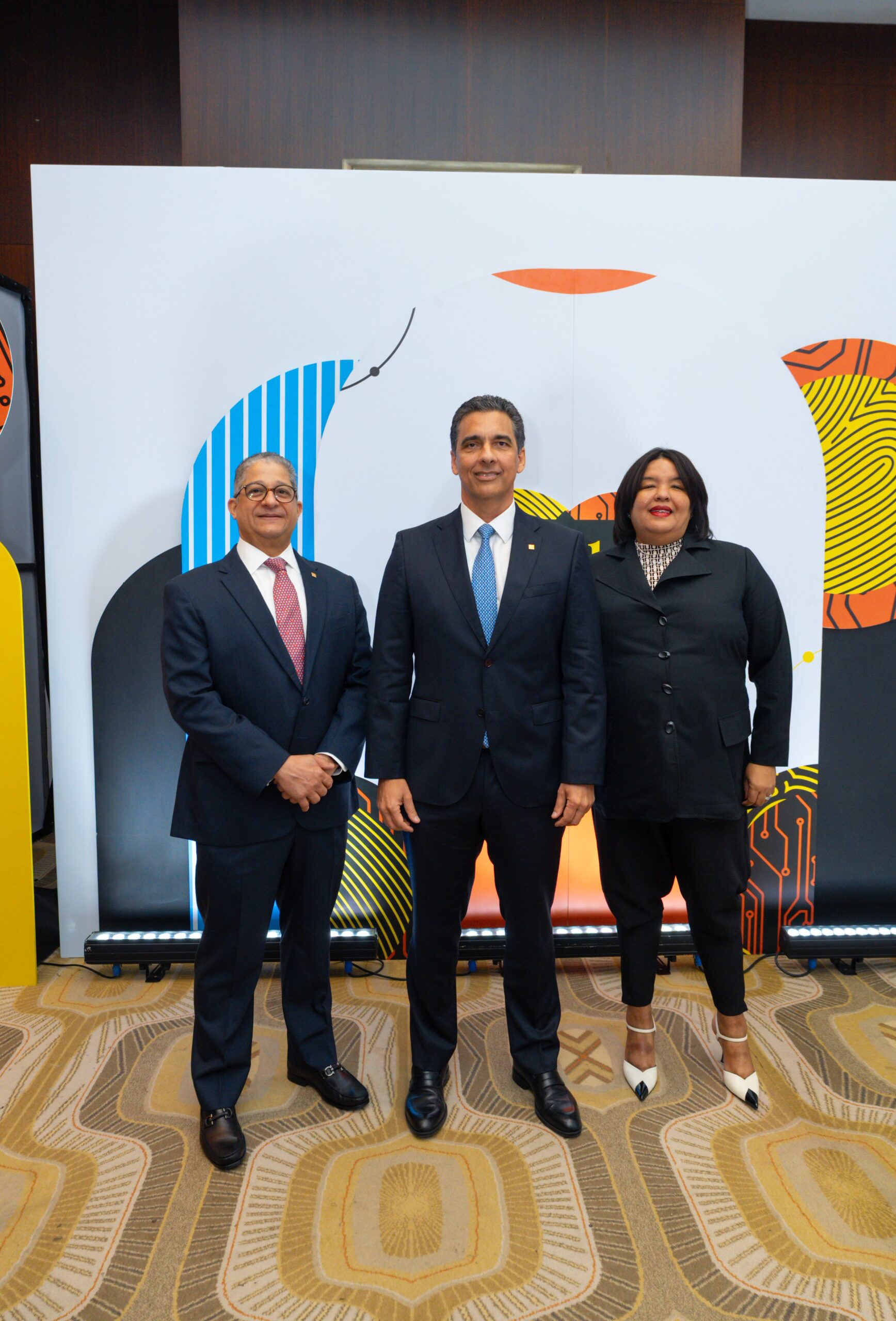 Popular revela en Foro Caribe Naranja que sus soluciones de IA alcanzan a más de 1.7 millones de clientes y generan 600,000 decisiones personalizadas al mes